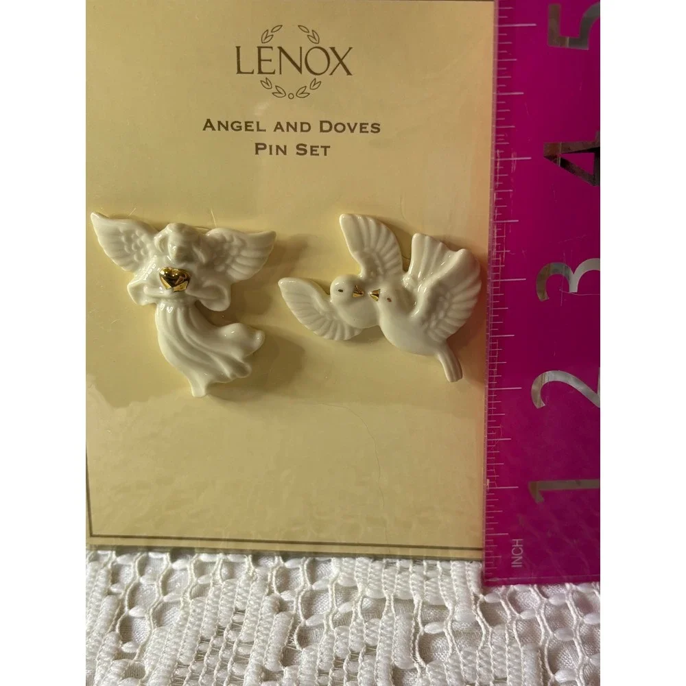 Lenox Angel and Doves Pin Set Ivory China 24K Gold Hand Decorated Brooch New - Picture 9 of 9